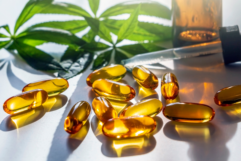 cbd oil and capsules